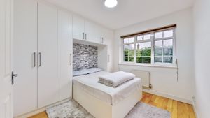 Photo 35- click for photo gallery